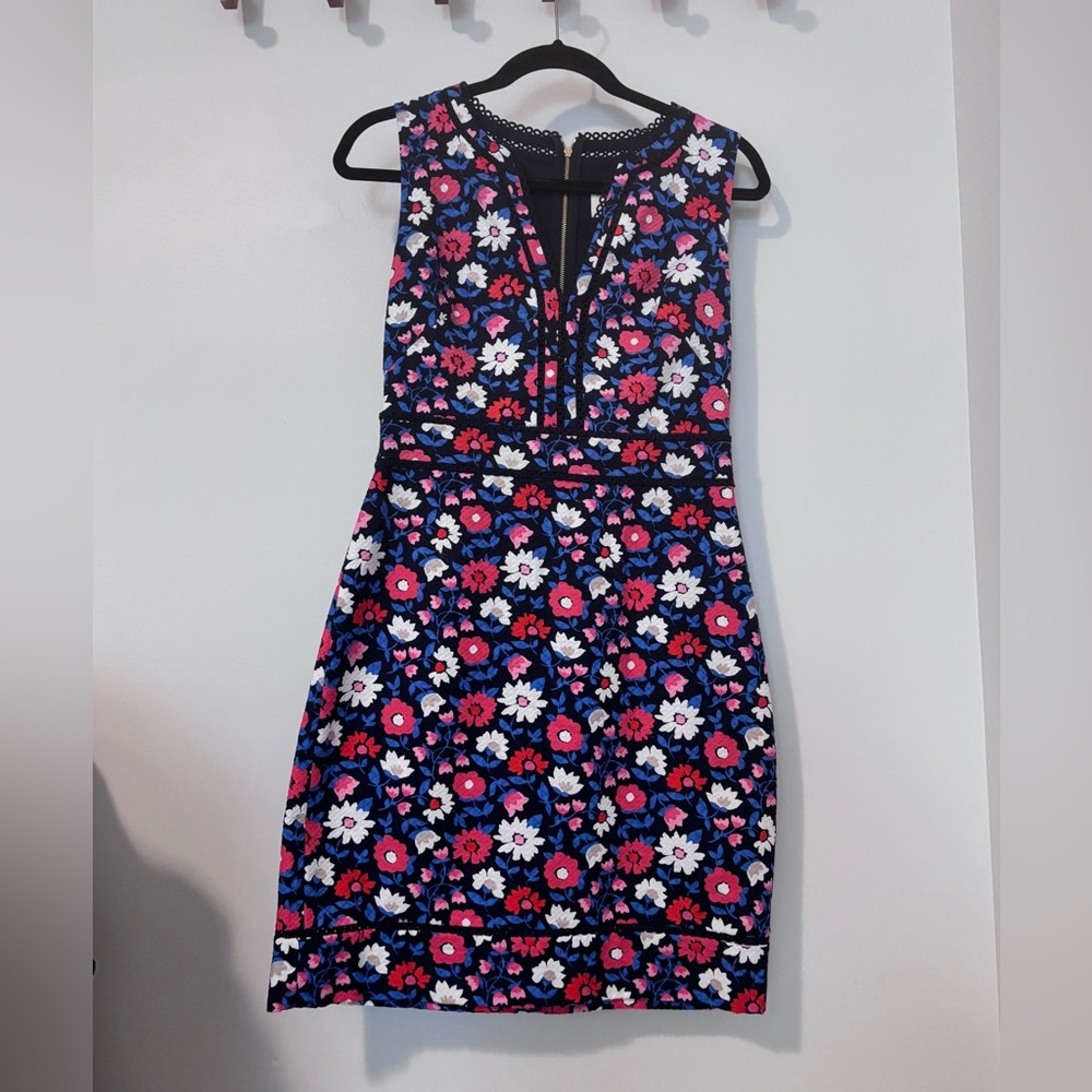 Kate Spade Size 4 Floral printed dress.
